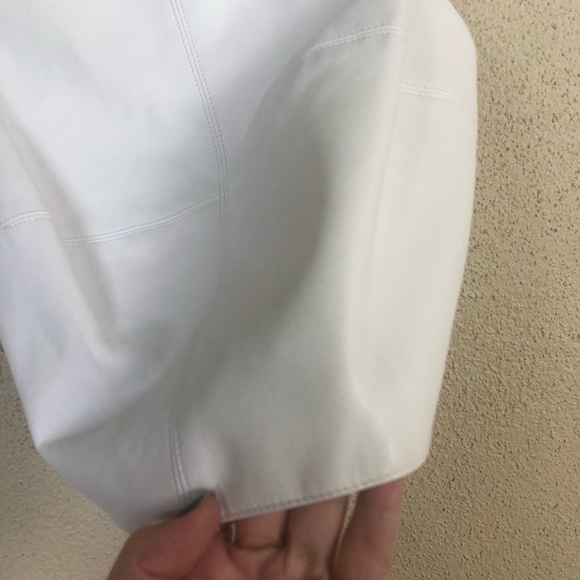 ✨SOLD✨BAILEY 44 white leather cropped crop - Picture 5 of 8